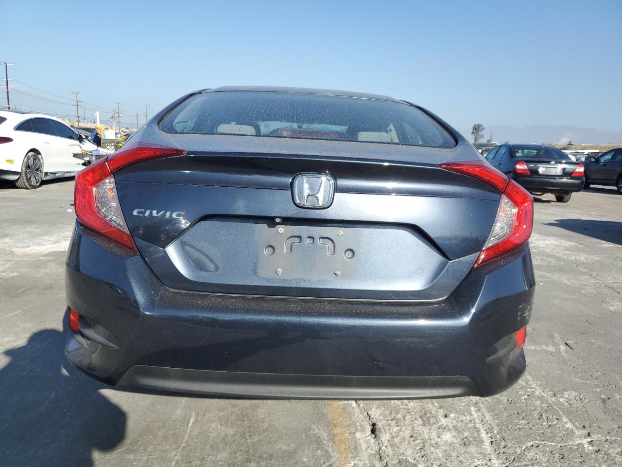 2018 HONDA CIVIC