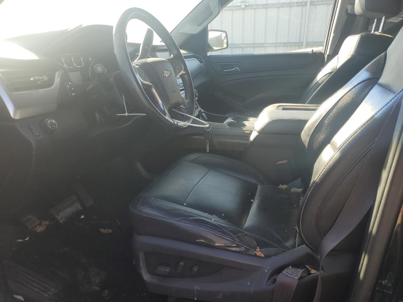 2016 CHEVROLET Suburban