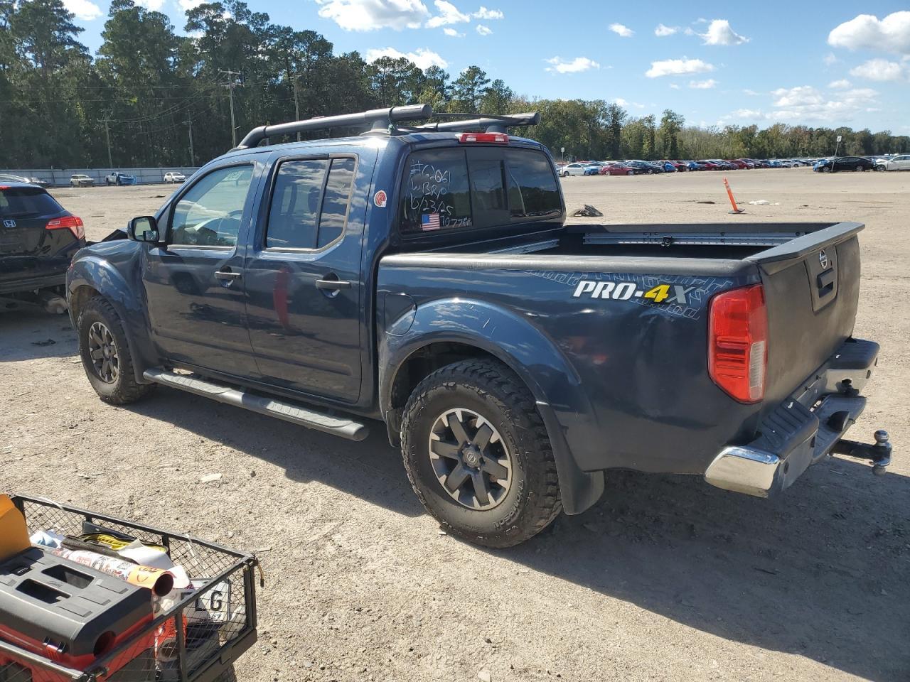 2020 NISSAN Frontier
