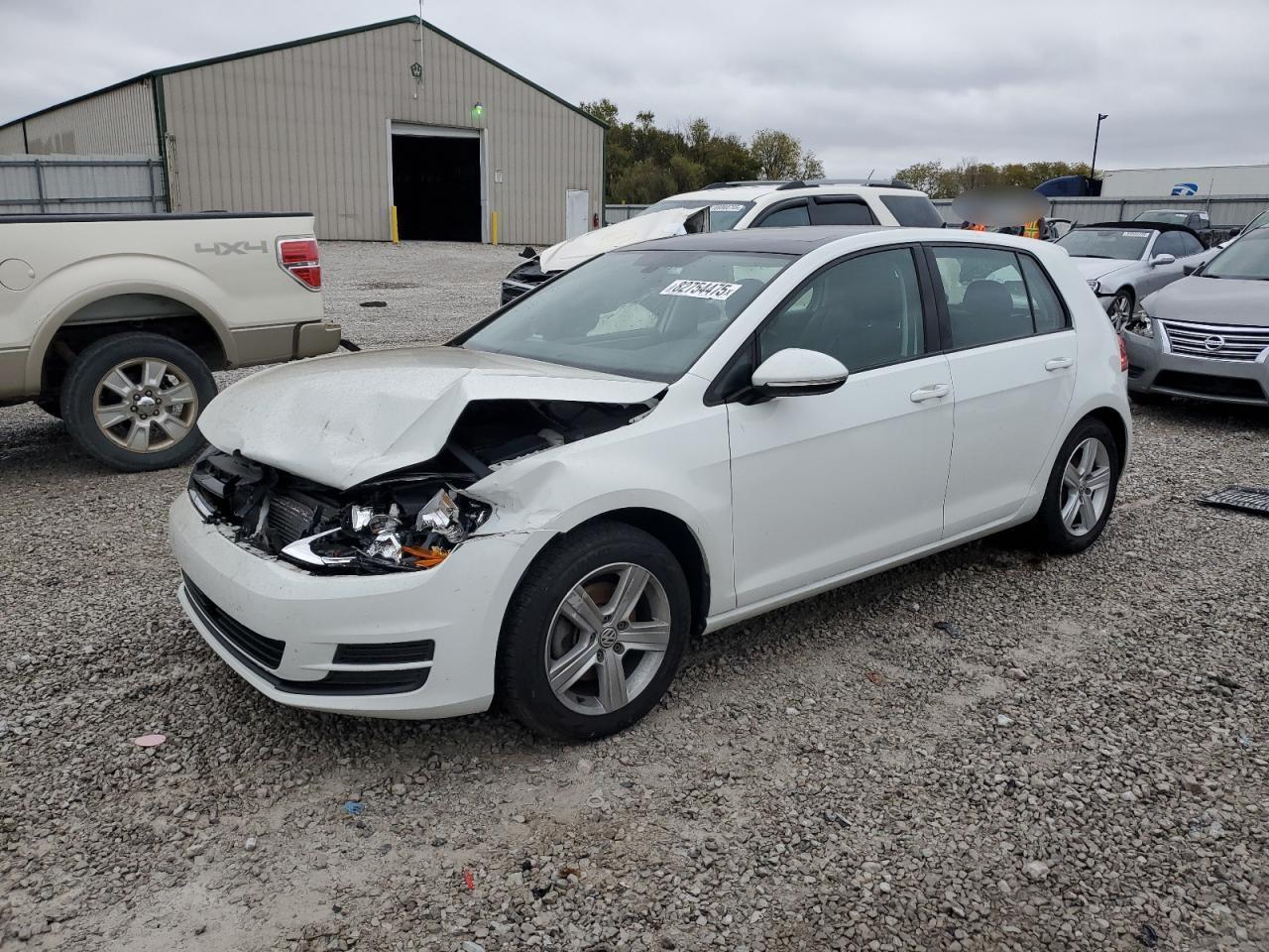 2017 VOLKSWAGEN GOLF