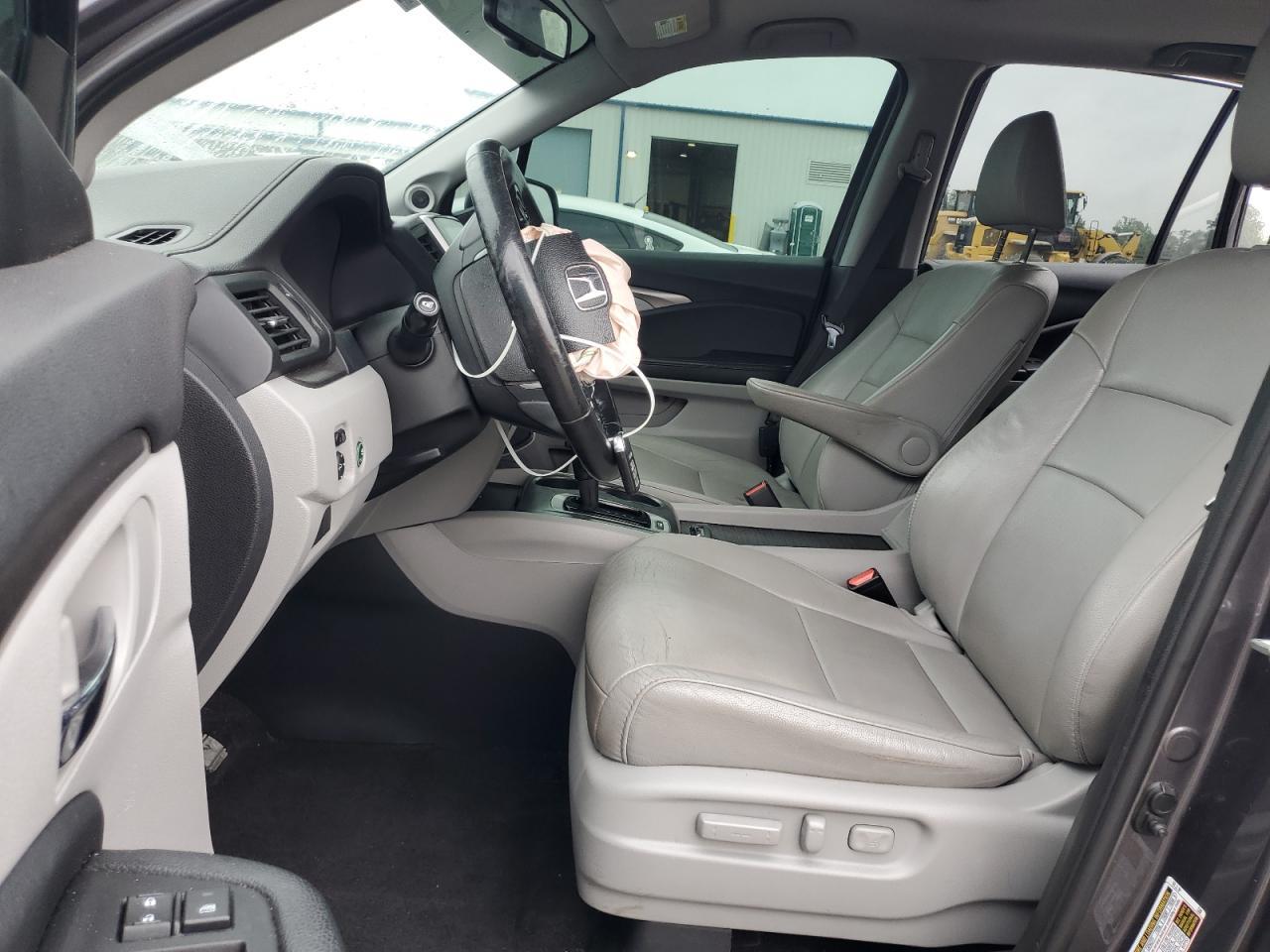 2017 HONDA PILOT