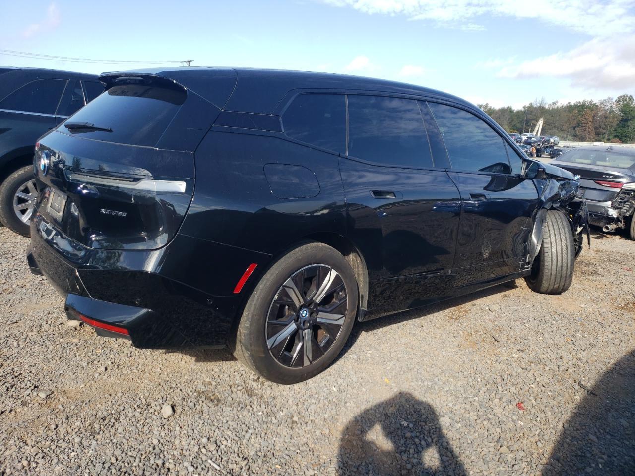 2024 BMW iX
