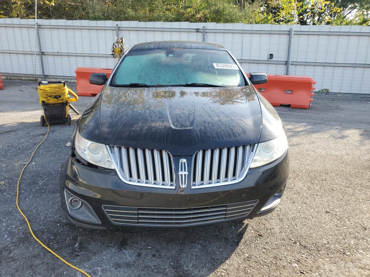 2010 LINCOLN MKS