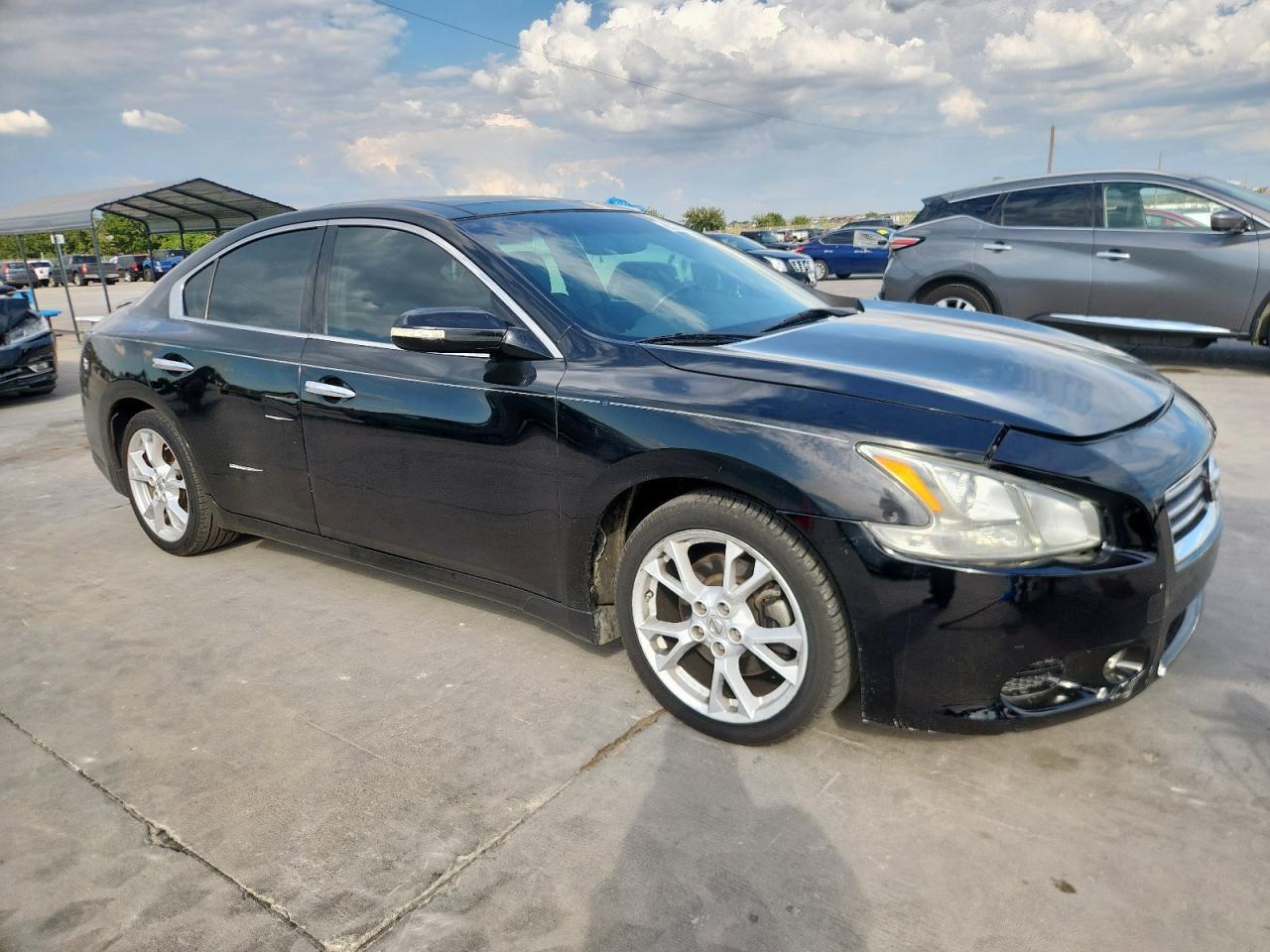 2013 NISSAN Maxima