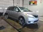 2011 TOYOTA SIENNA