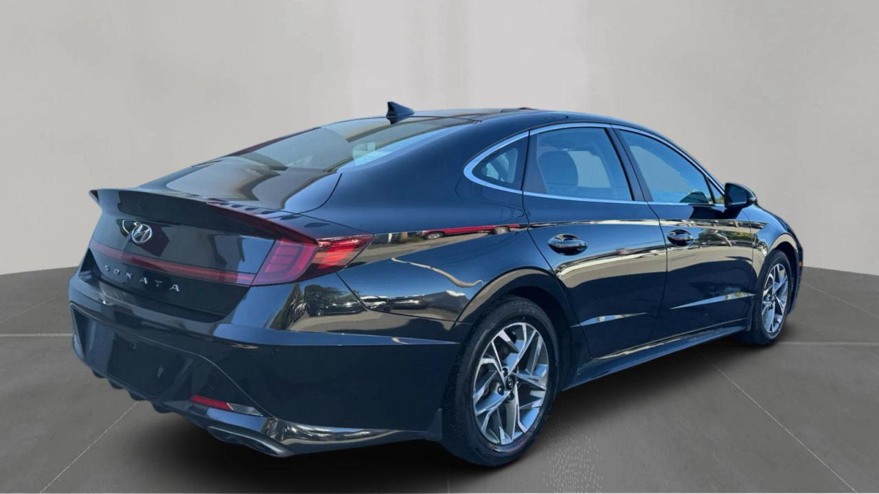 2022 HYUNDAI SONATA