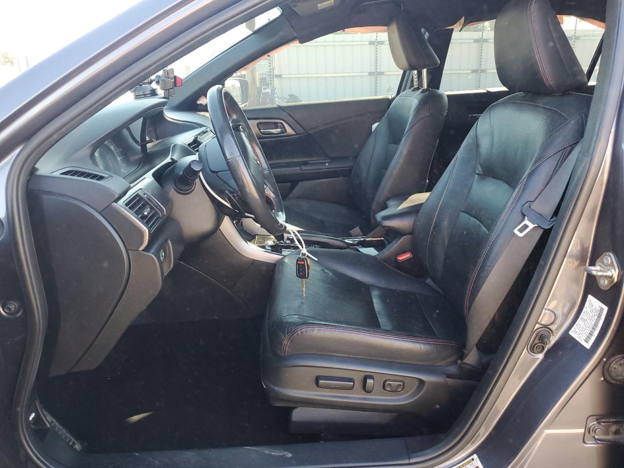 2017 HONDA ACCORD