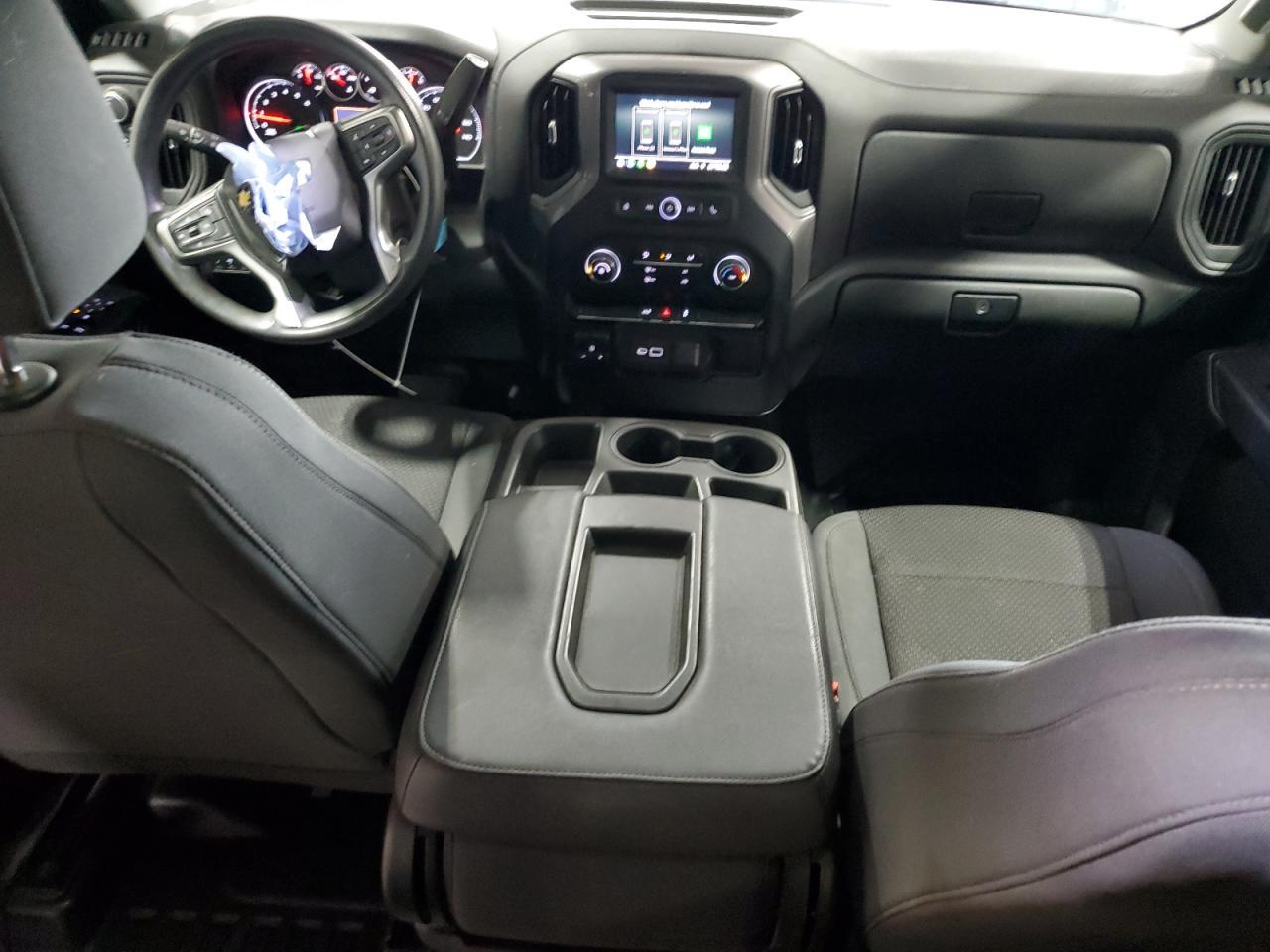2021 CHEVROLET Silverado