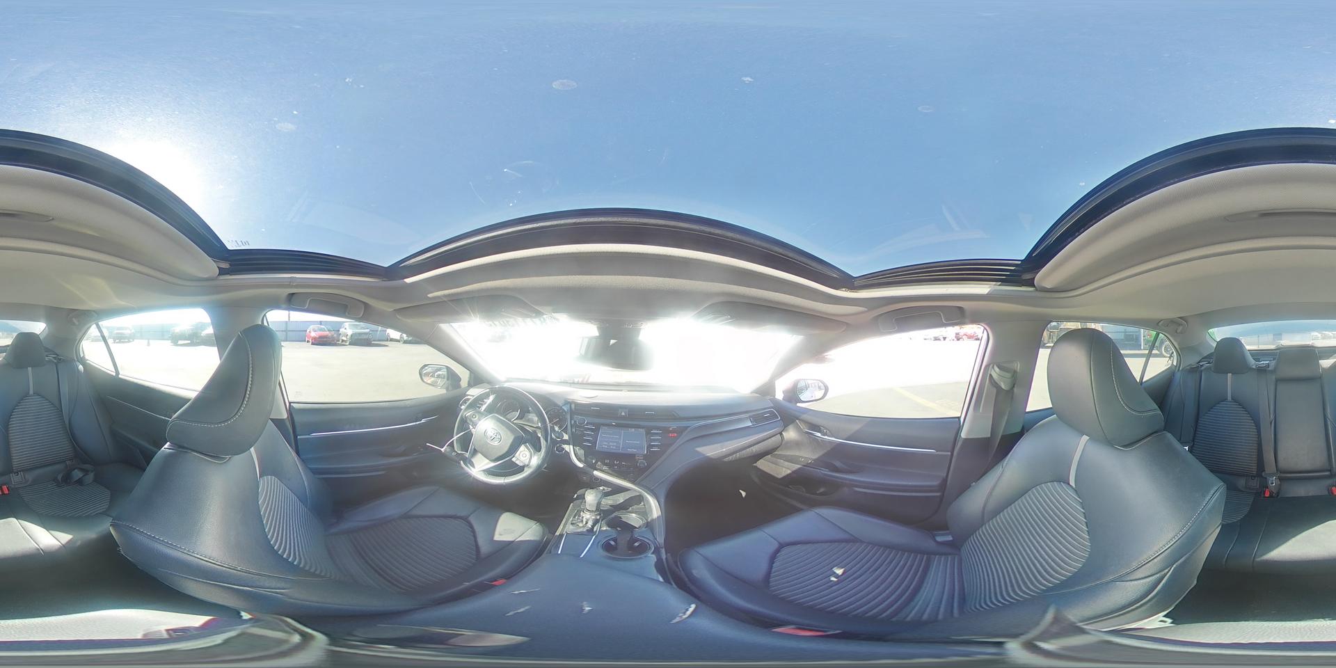 2019 TOYOTA CAMRY