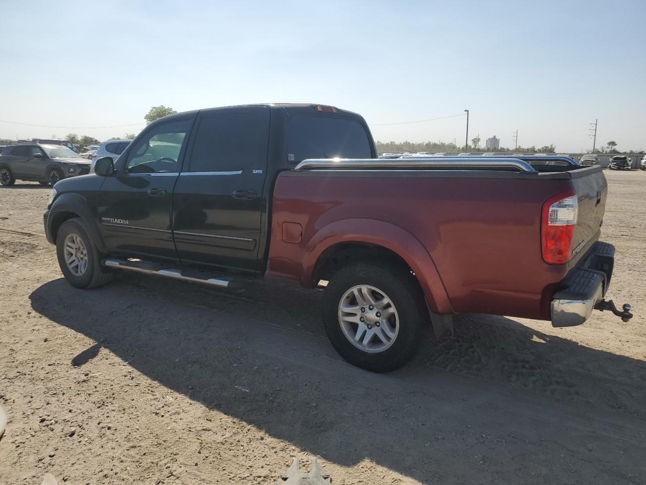 2004 TOYOTA TUNDRA