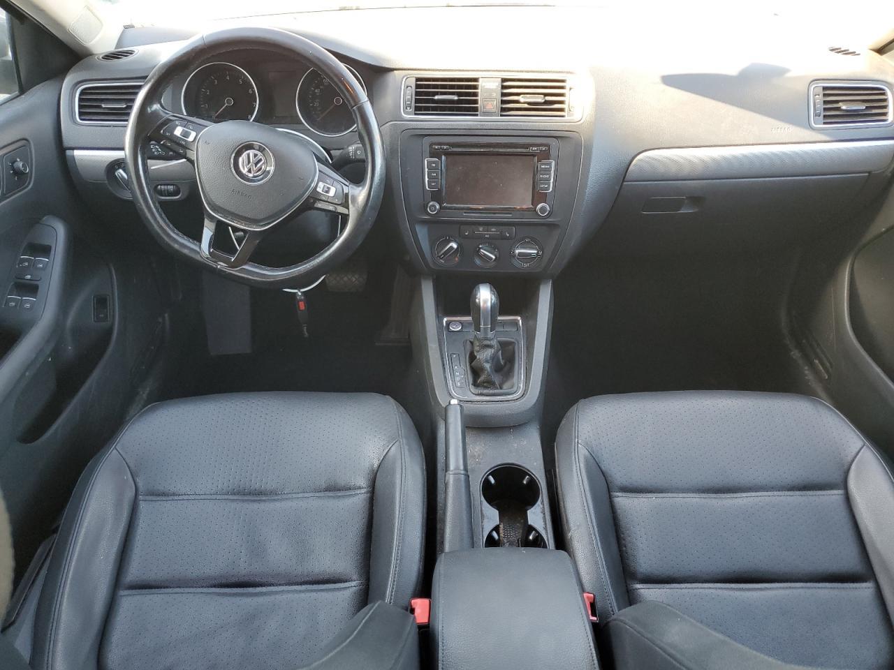 2015 VOLKSWAGEN JETTA