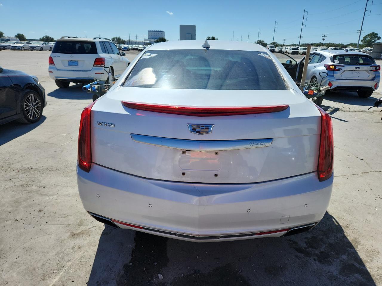 2017 CADILLAC XTS