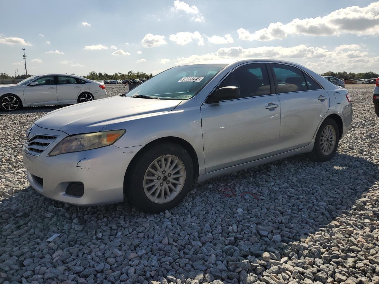 2010 TOYOTA CAMRY