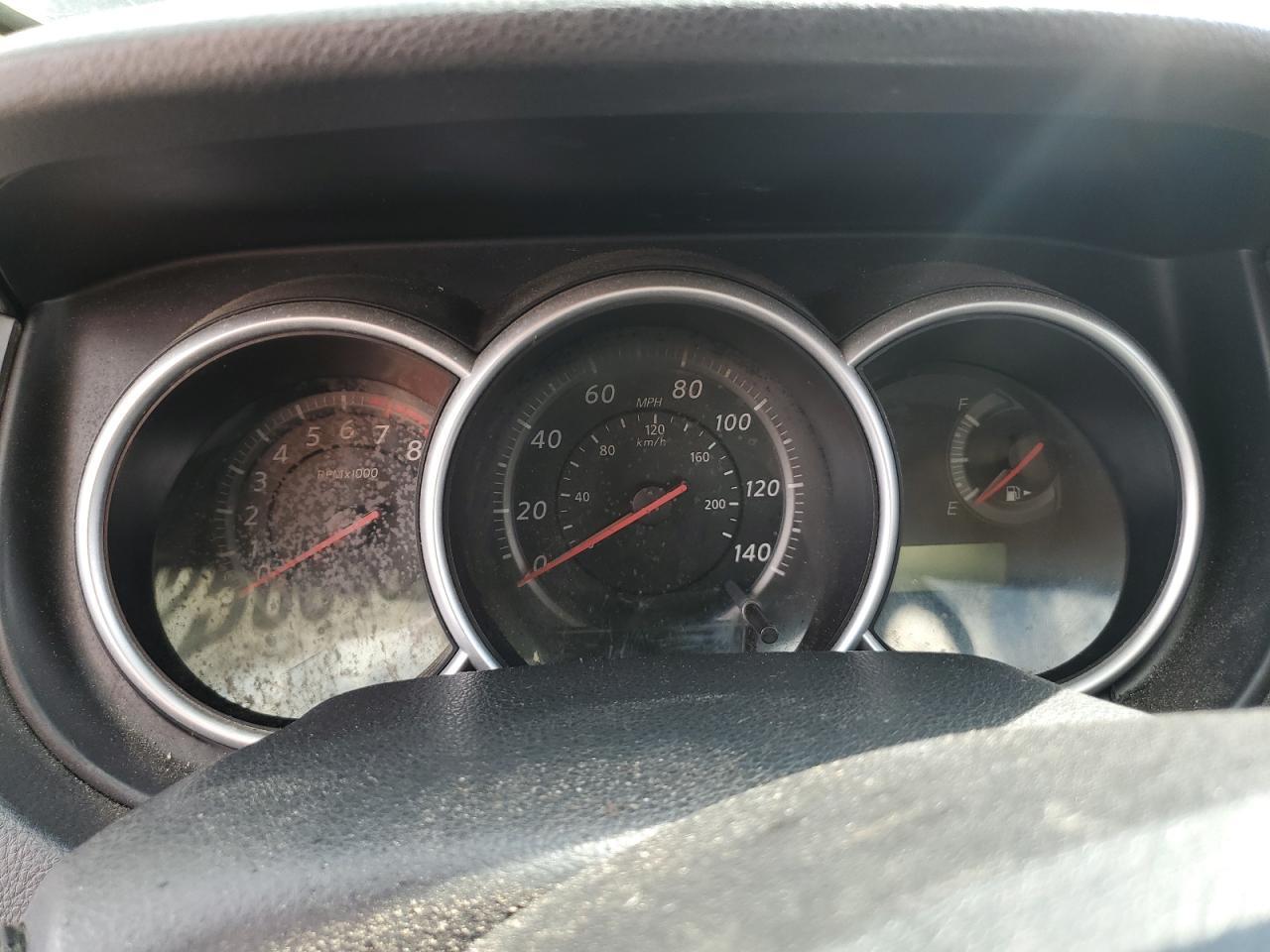 2012 NISSAN VERSA