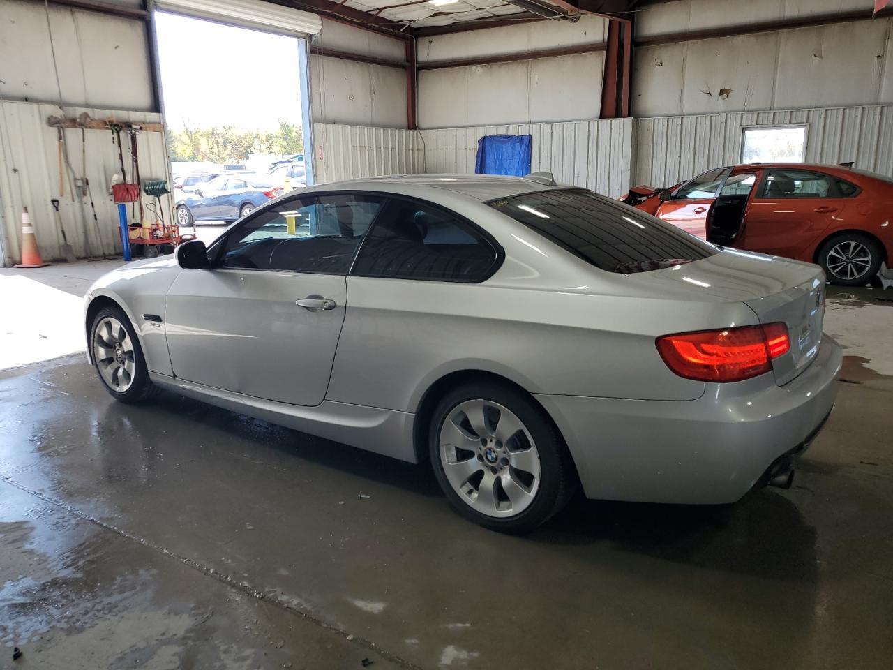 2012 BMW 3 SERIES