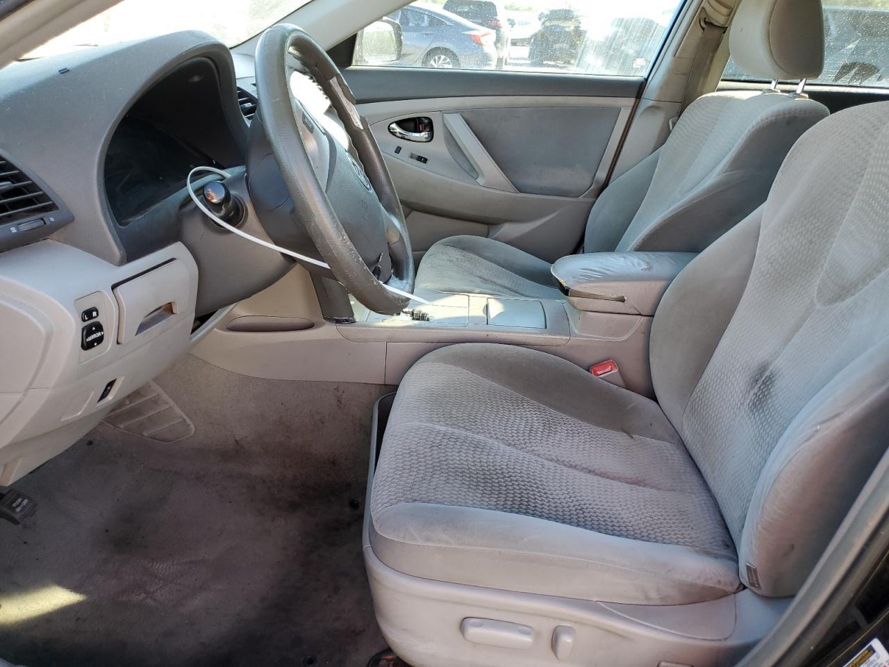 2011 TOYOTA CAMRY