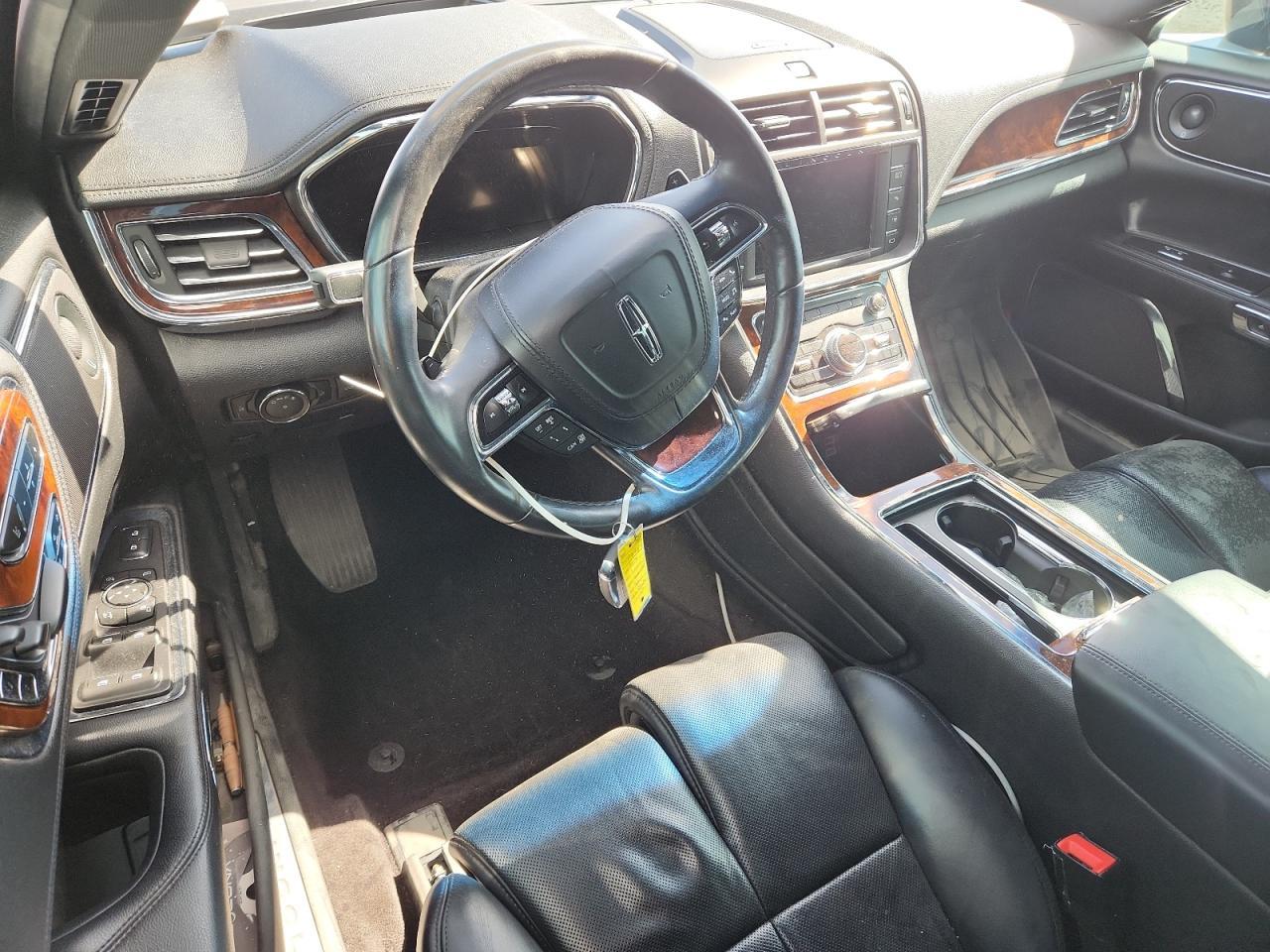 2018 LINCOLN Continental