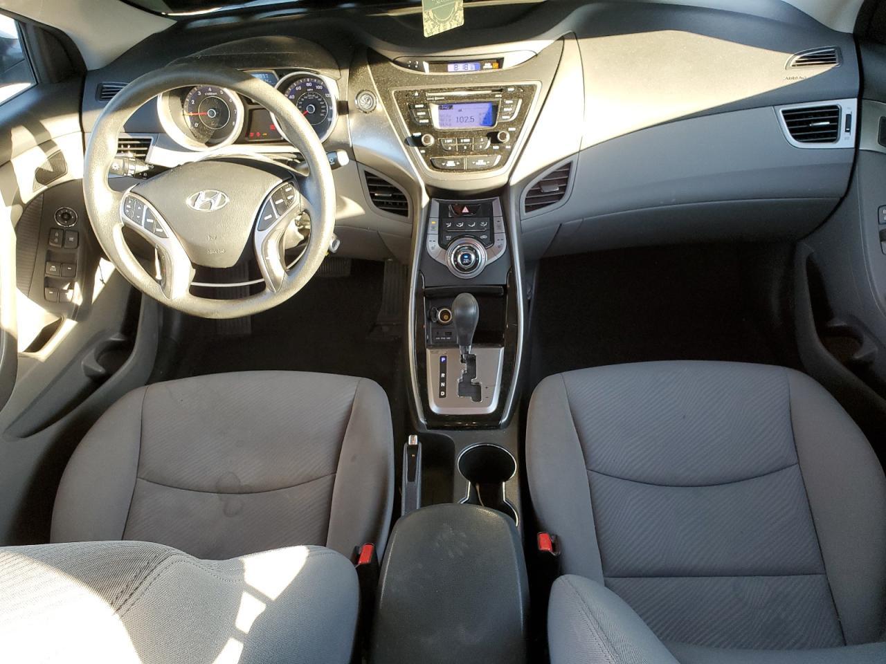 2013 HYUNDAI ELANTRA