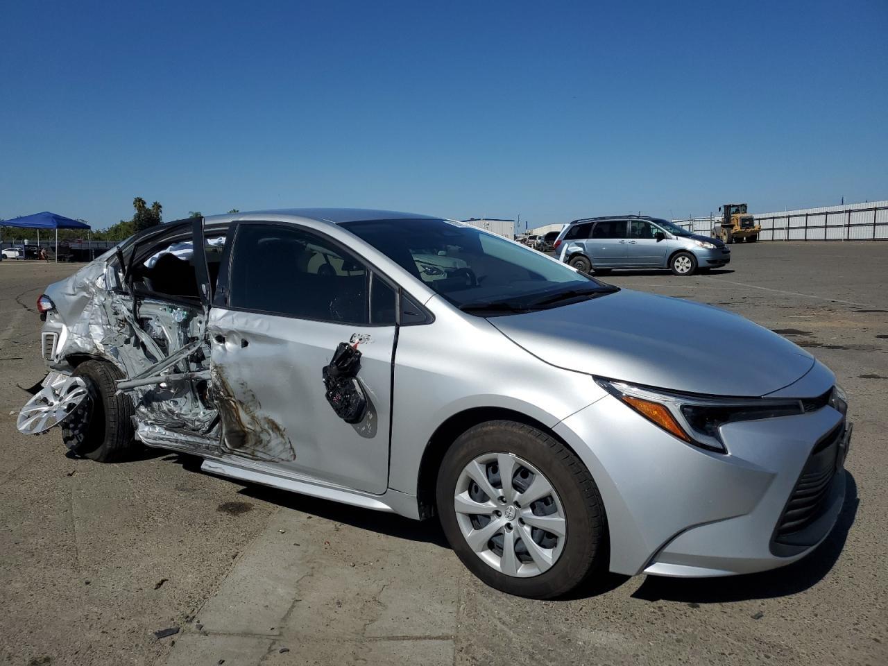 2025 TOYOTA COROLLA