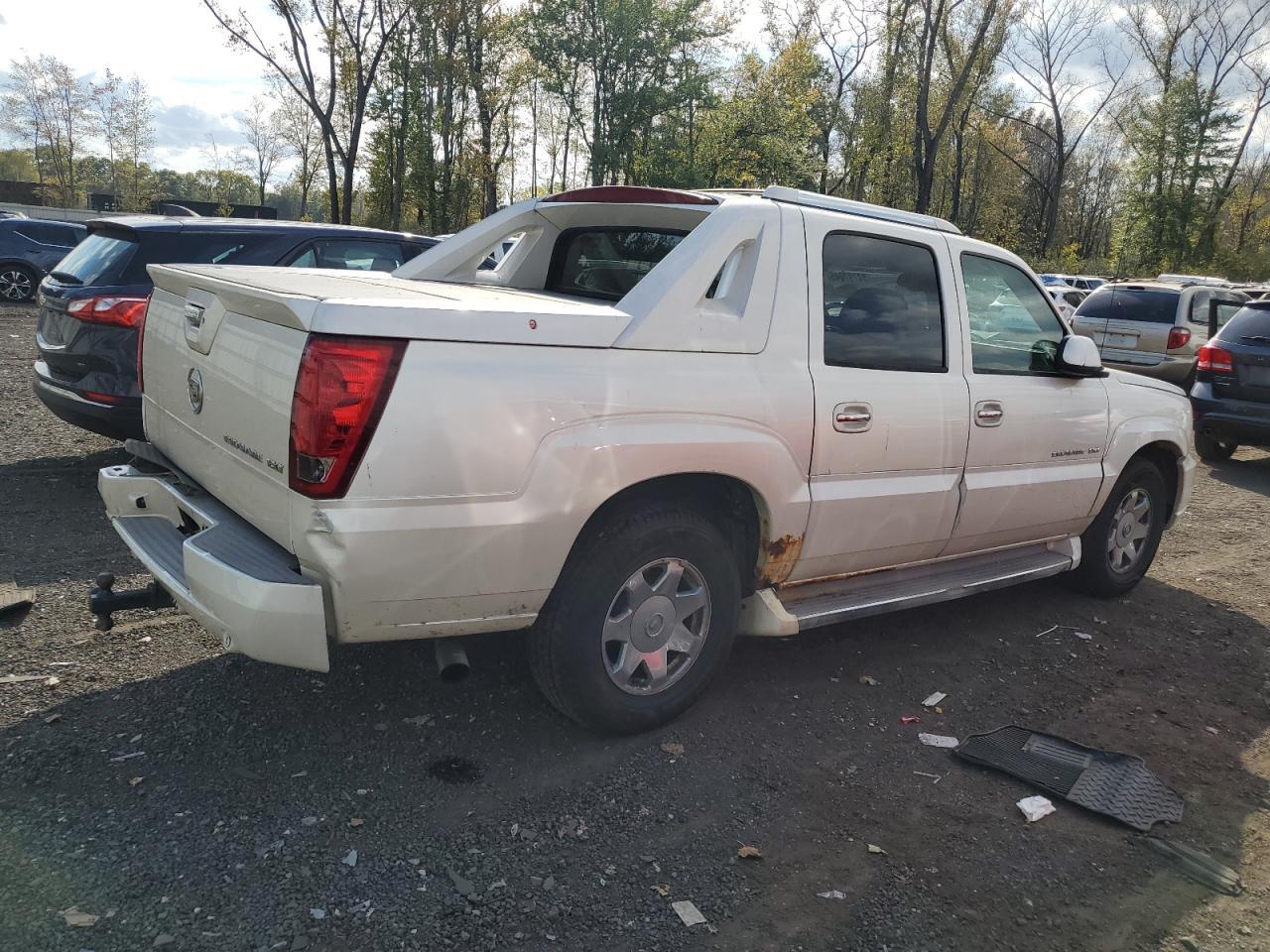 2005 CADILLAC ESCALADE