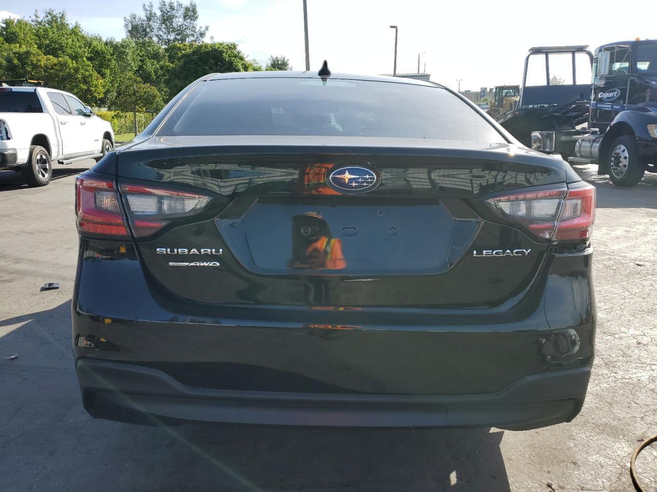 2024 SUBARU Legacy