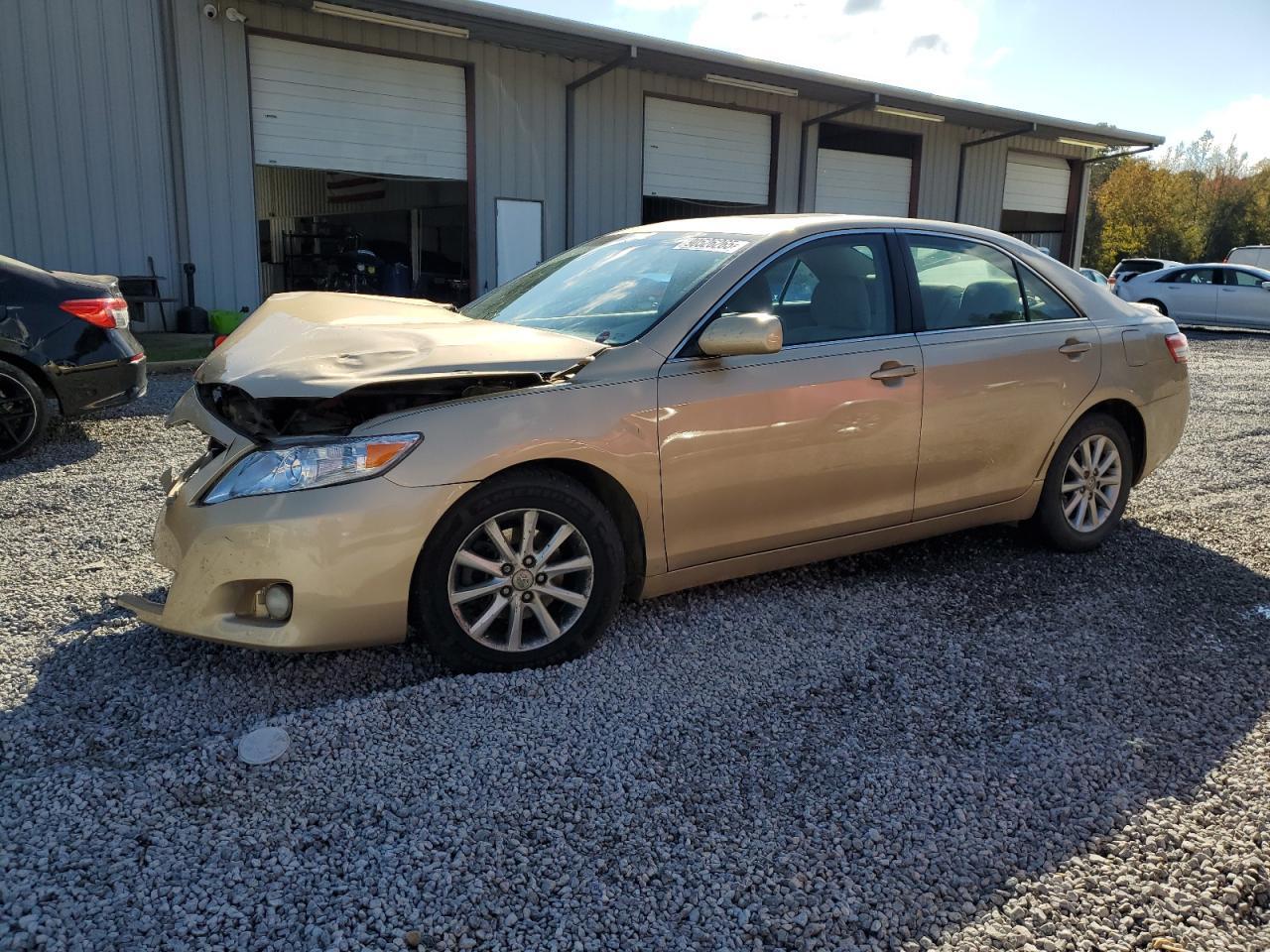 2010 TOYOTA CAMRY