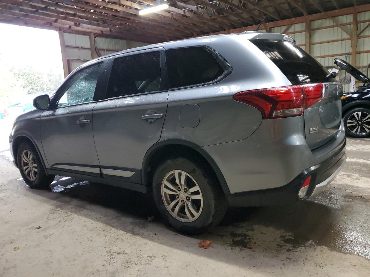 2016 MITSUBISHI outlander