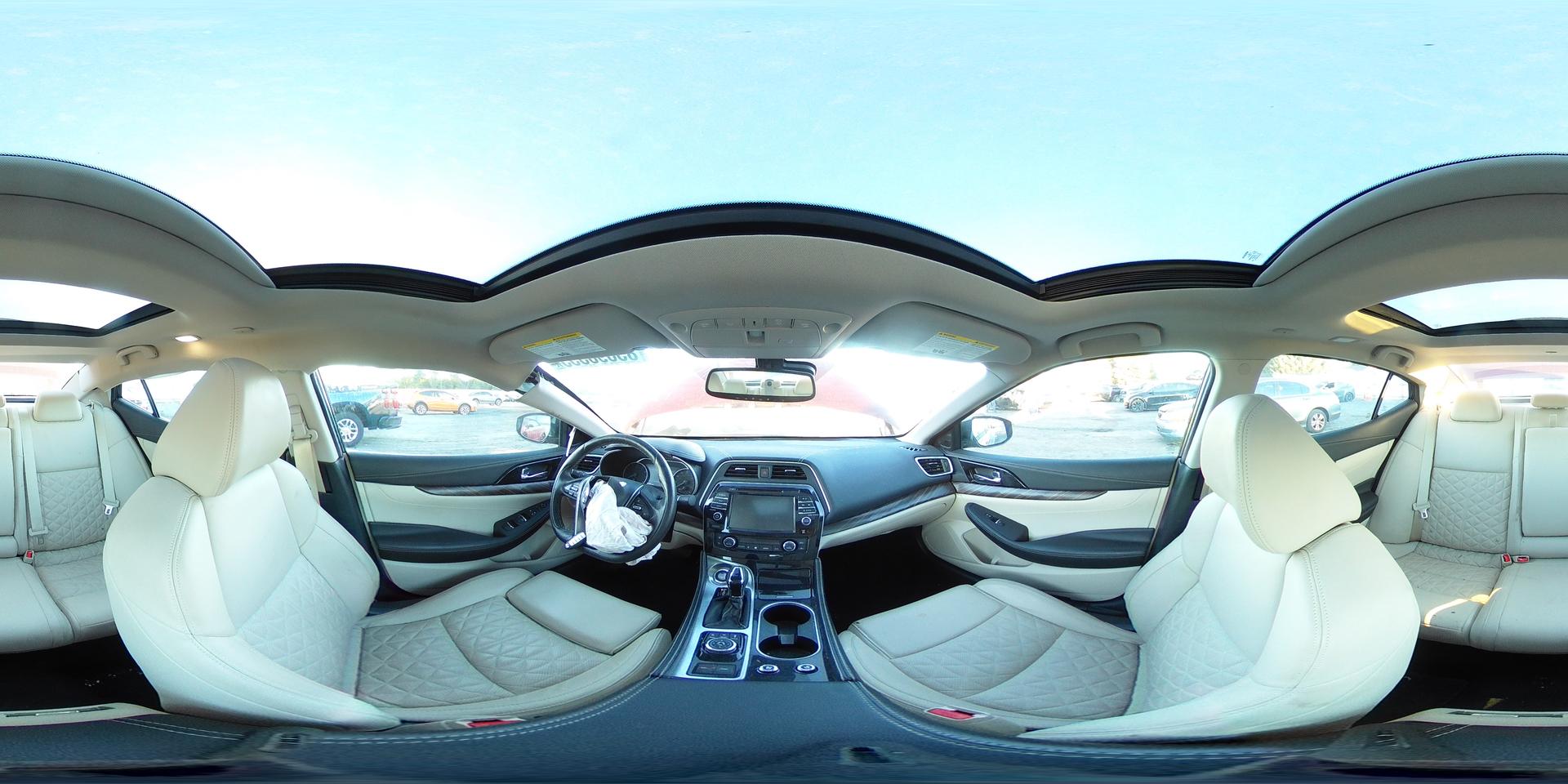 2016 NISSAN Maxima