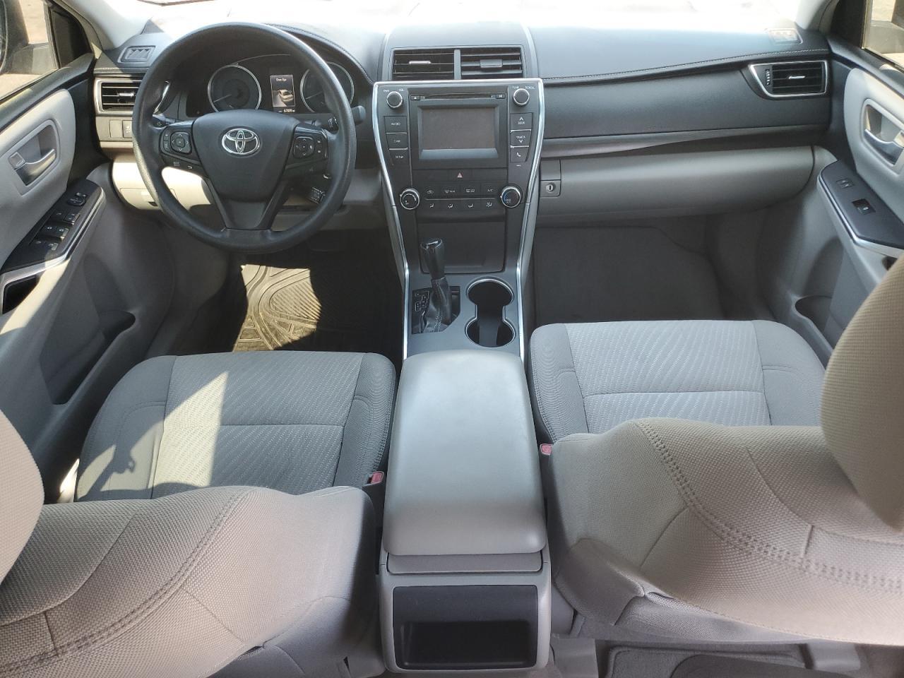 2017 TOYOTA CAMRY