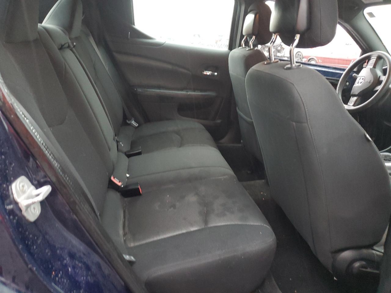 2013 DODGE Avenger