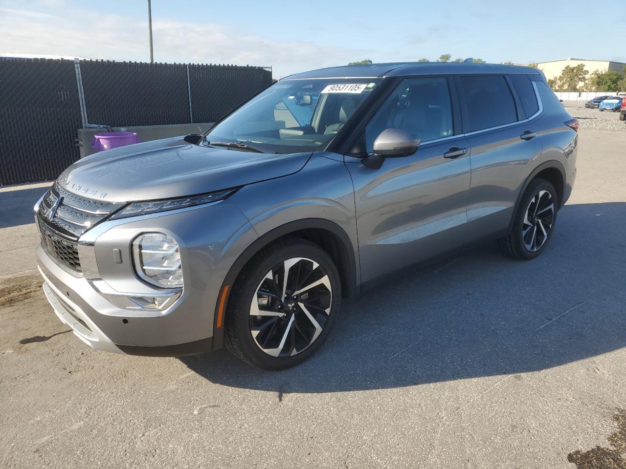 2022 MITSUBISHI outlander