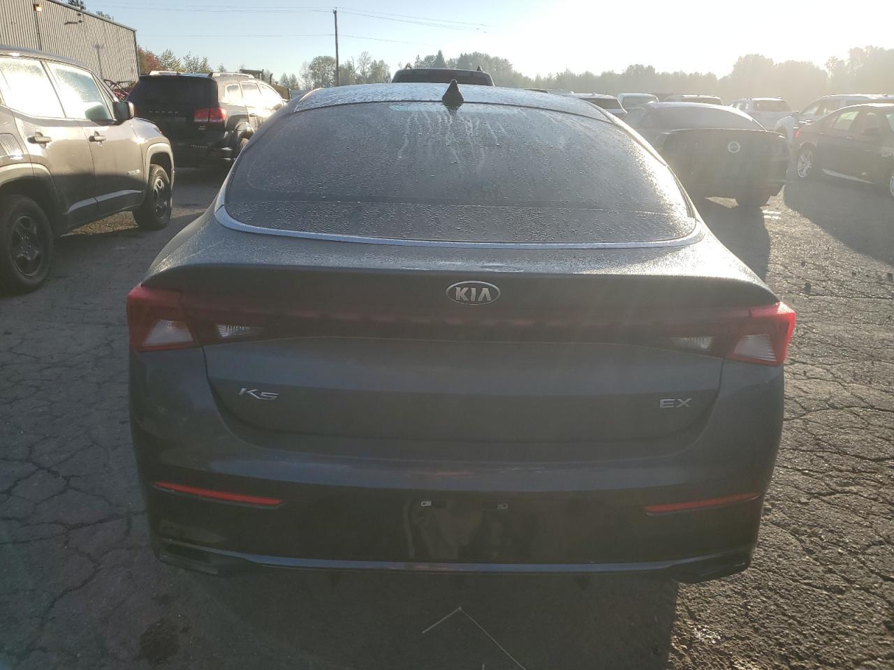 2021 KIA K5