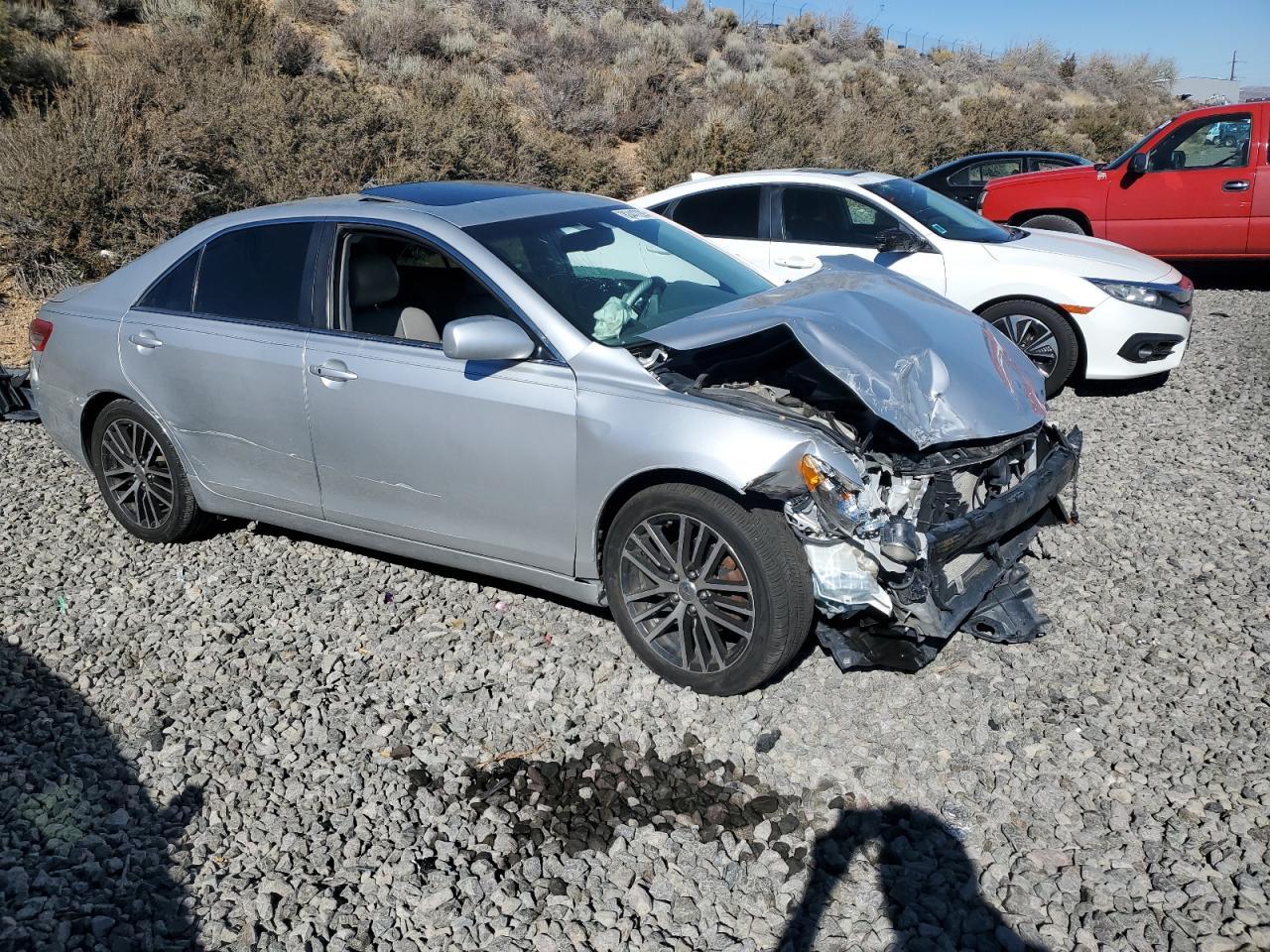 2011 TOYOTA CAMRY