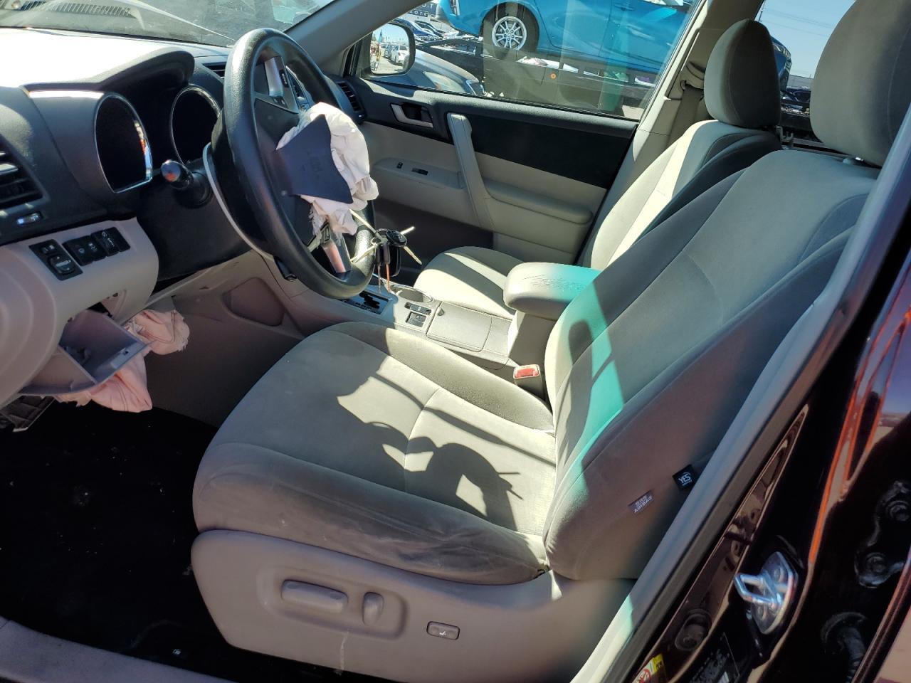 2013 TOYOTA HIGHLANDER