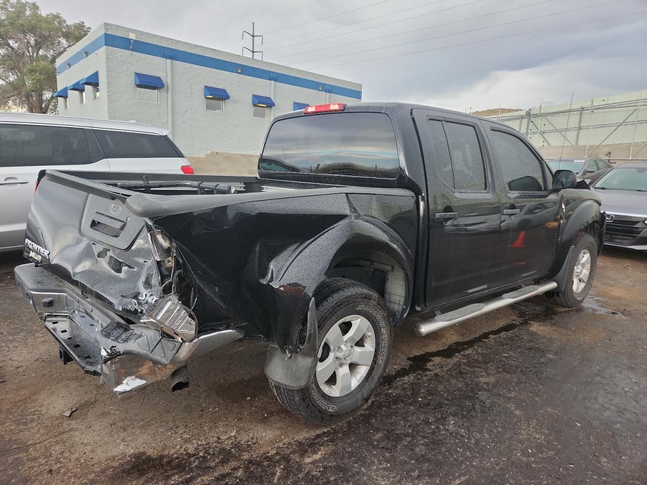 2013 NISSAN Frontier