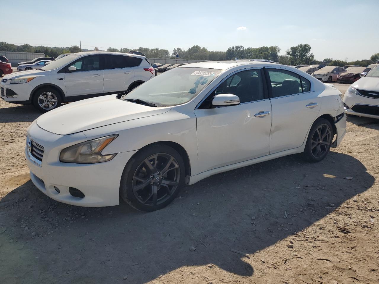 2014 NISSAN Maxima