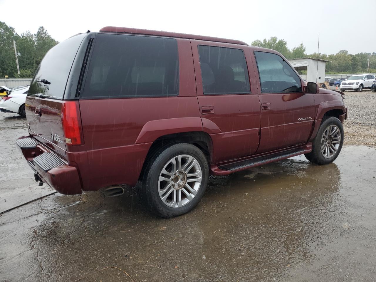 1999 CADILLAC ESCALADE
