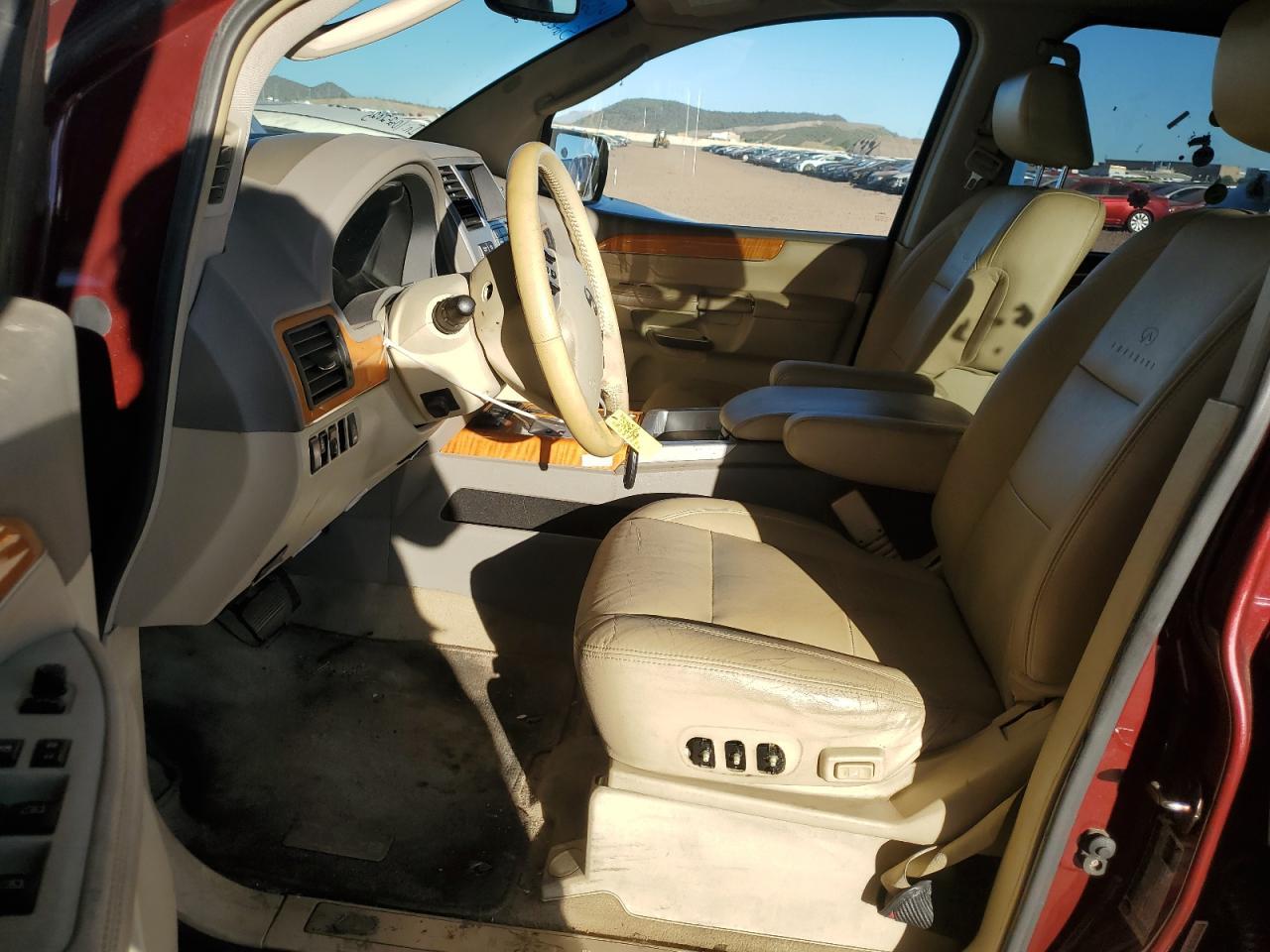 2010 INFINITI QX56