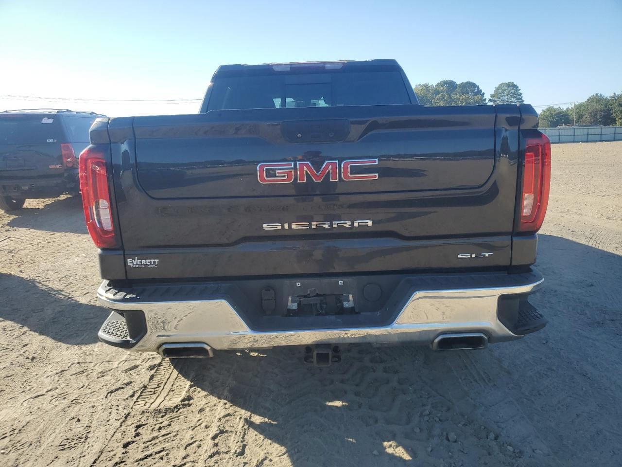 2022 GMC Sierra
