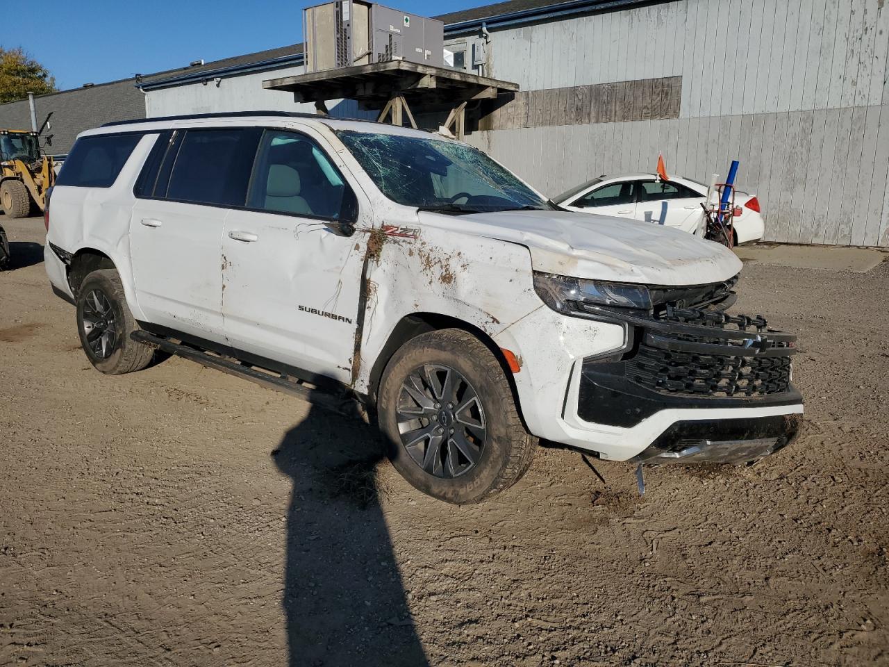 2022 CHEVROLET Suburban