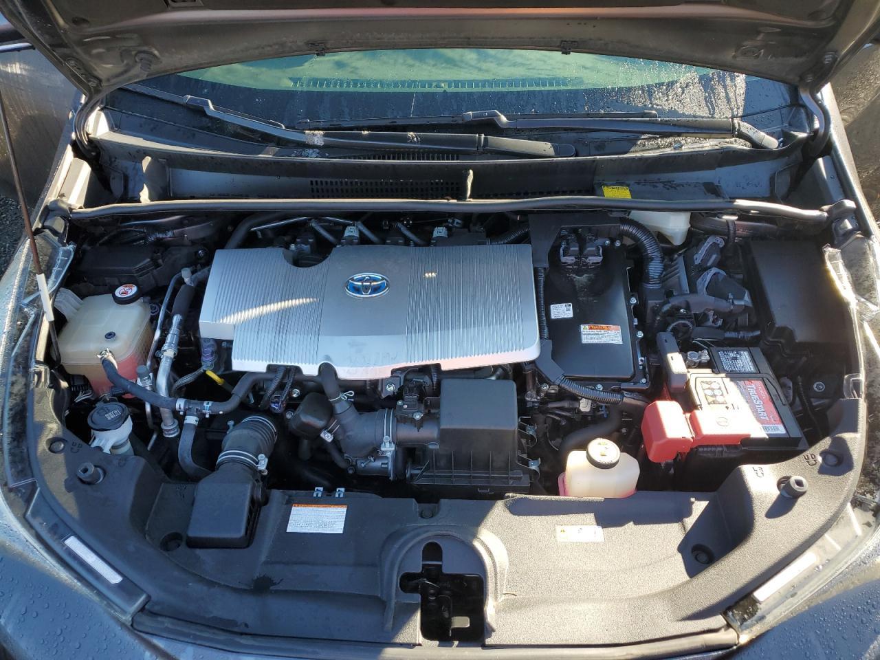 2017 TOYOTA PRIUS