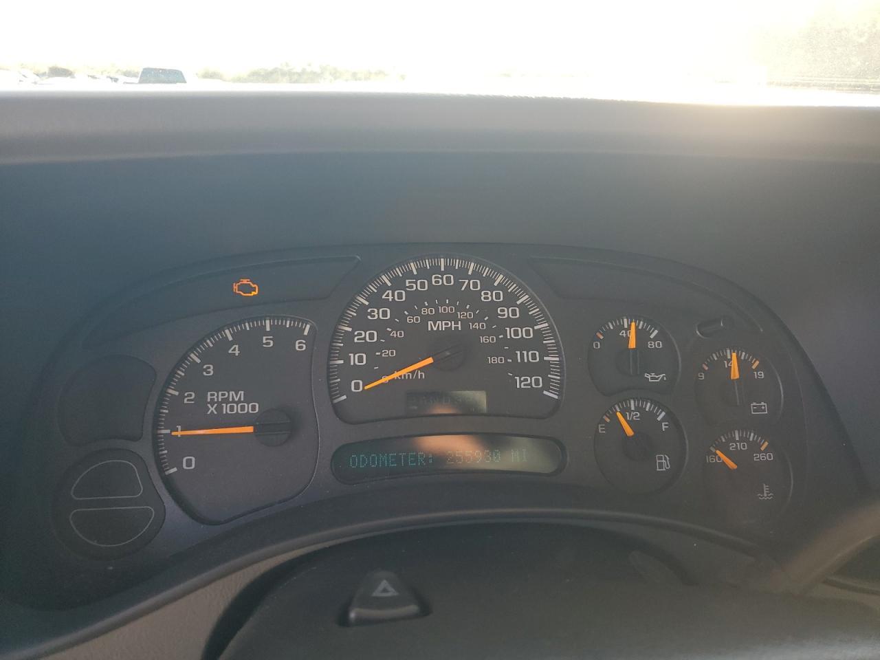 2005 CHEVROLET Tahoe