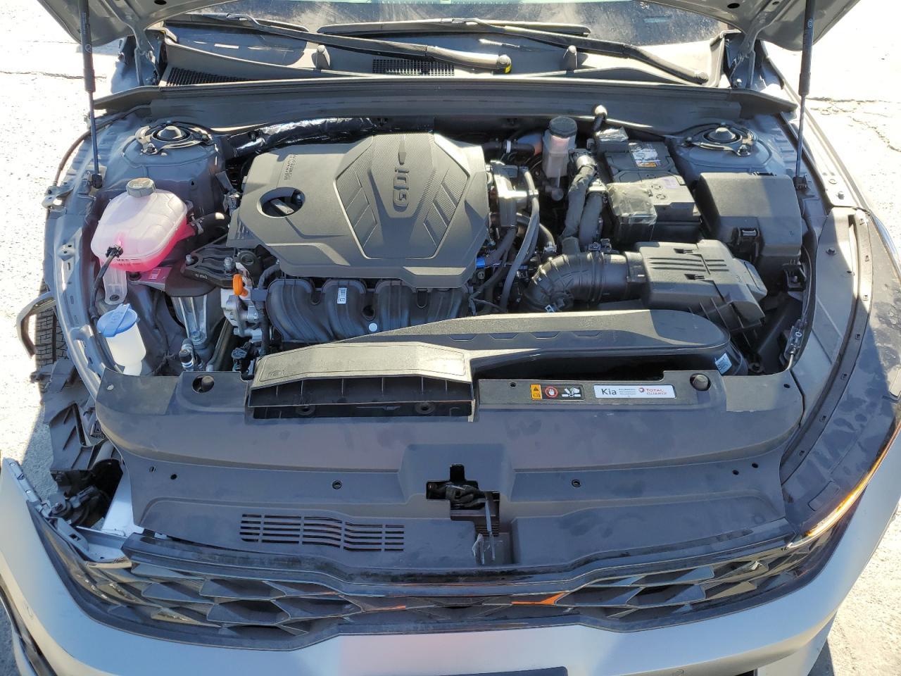 2025 KIA K5