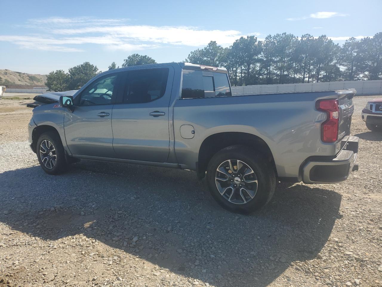 2025 CHEVROLET Silverado