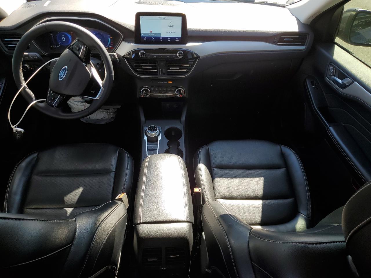 2022 FORD ESCAPE