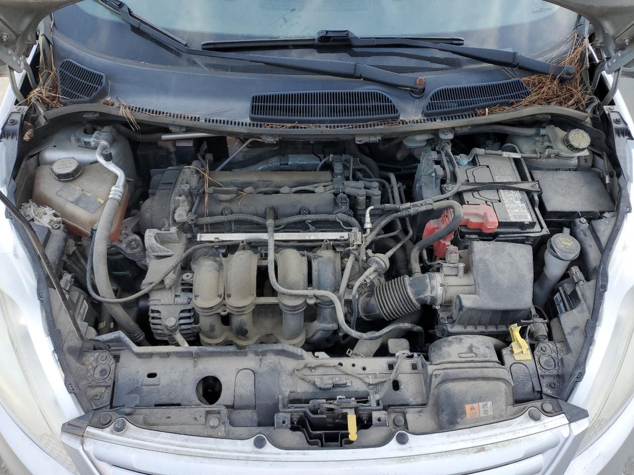 2013 FORD Fiesta