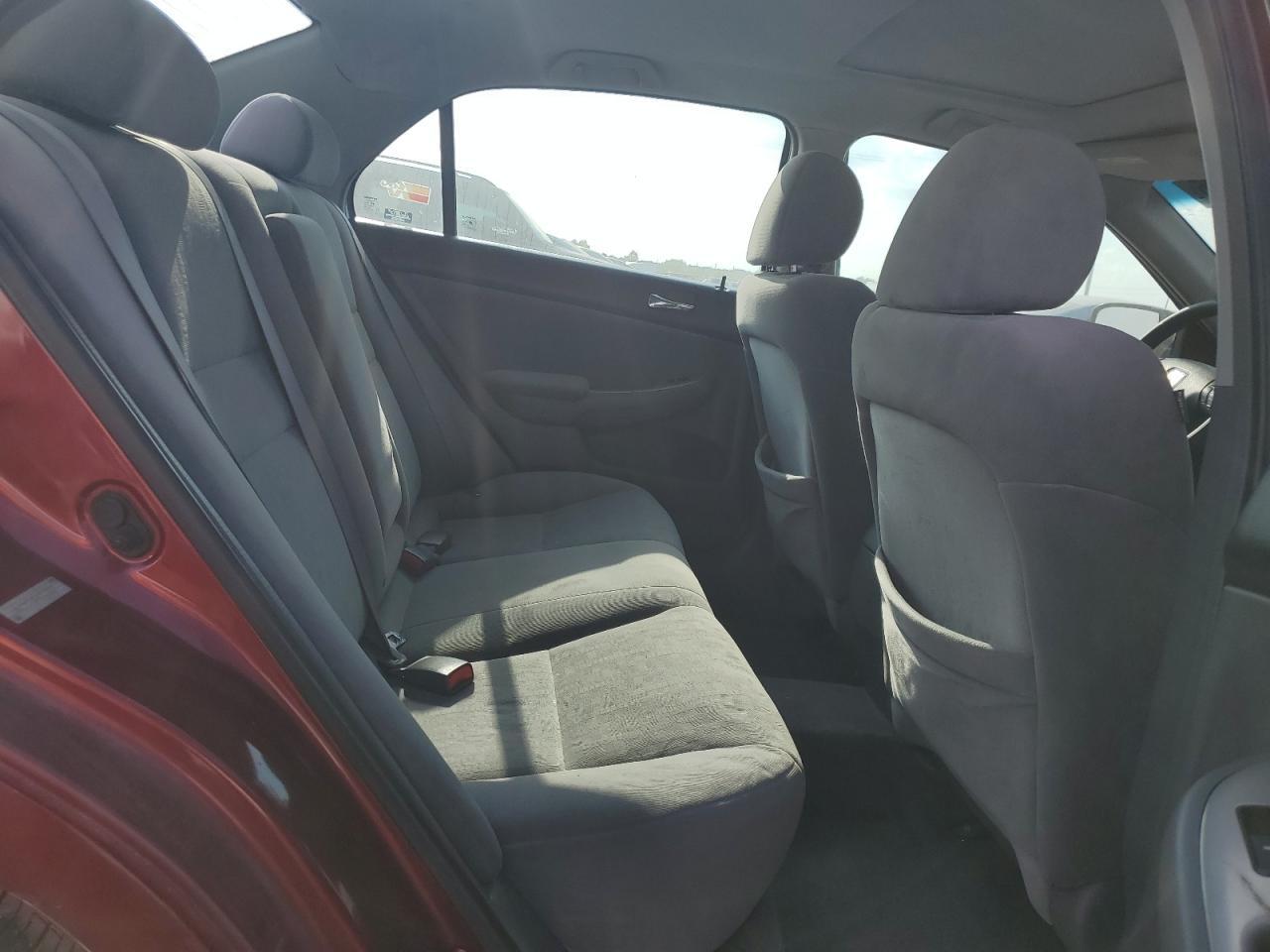 2004 HONDA ACCORD
