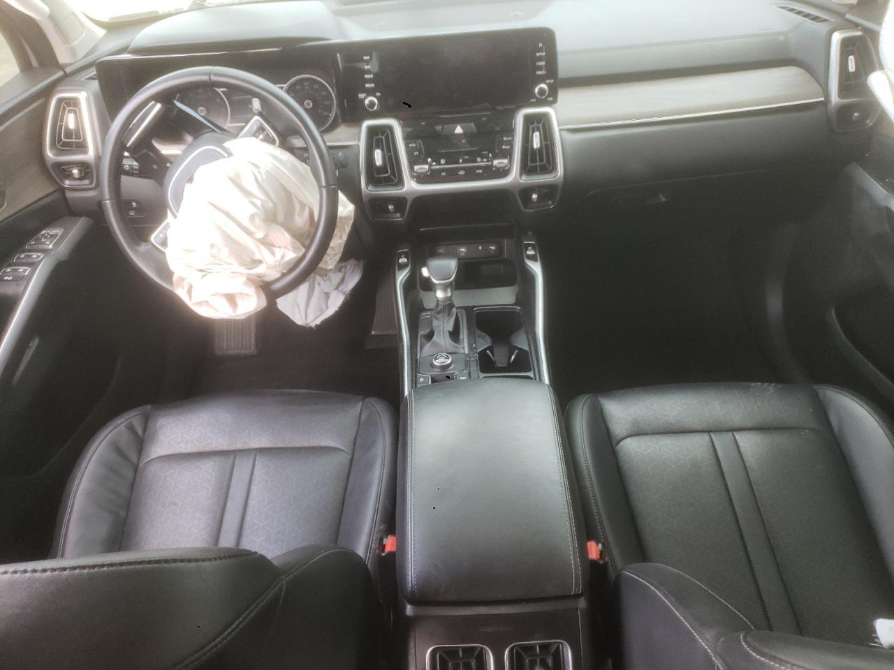 2022 KIA SORENTO