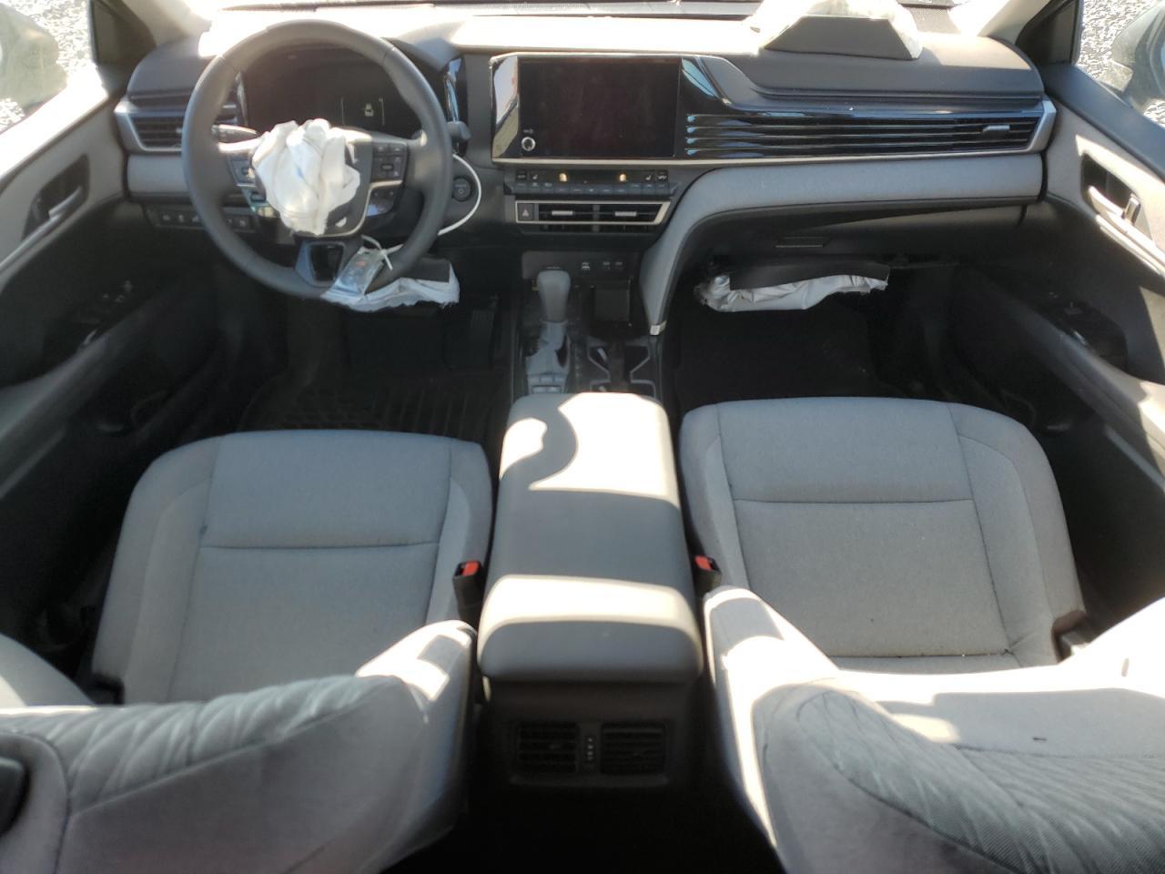 2025 TOYOTA CAMRY