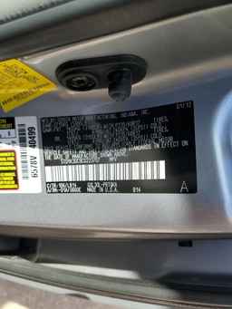 2012 TOYOTA SIENNA